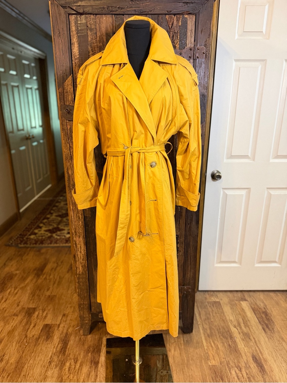 Vintage 80s Anne Klein II Rainwear Trench Coat Sz 8 Mustard Yellow Cotton Belted